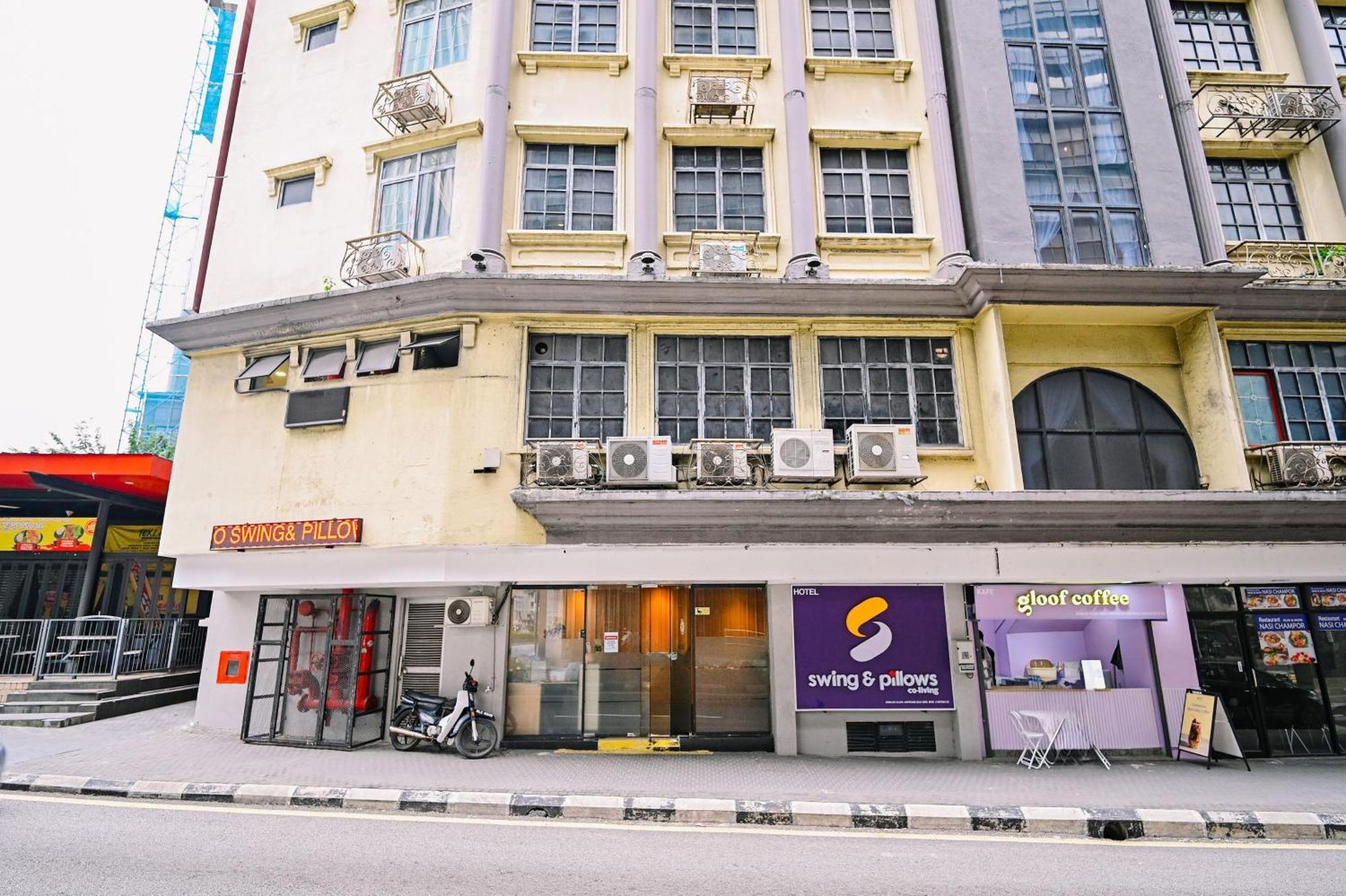 Swing & Pillows - Masjid Jamek Kuala Lumpur Ngoại thất bức ảnh