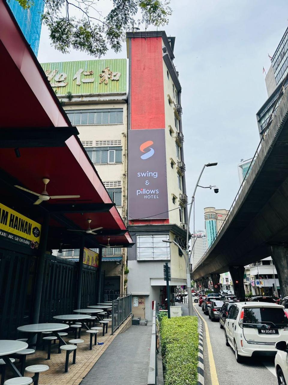 Swing & Pillows - Masjid Jamek Kuala Lumpur Ngoại thất bức ảnh